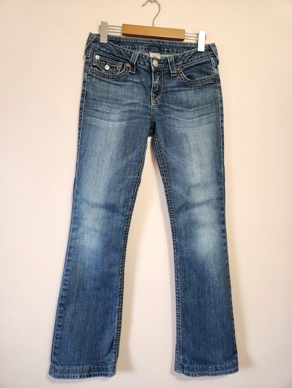 True Religion Y2K Thick Stitch Flap Pocket Bootcut Jeans Medium Wash Sz 28 USA